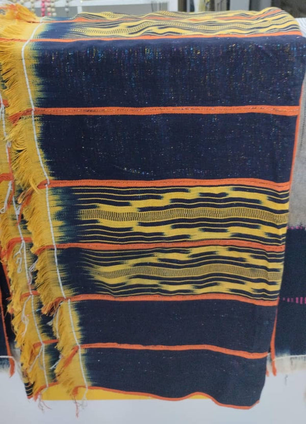 Pagne Baoulé tissé main, bleu indigo et ivoire, tissé en Côte d’Ivoire, Mon Faso Dan Fani