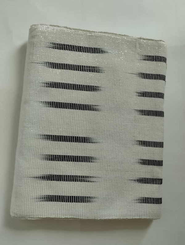 Pagne Foupoko tissé main, blanc et argent, tissé au Burkina Faso, Mon Faso Dan Fani