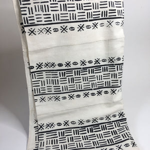 Pagne Bogolan tissé main, noir et blanc, artisanal d’Afrique de l’Ouest, Mon Faso Dan Fani