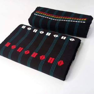 Pagne Noblesse tissé main, noir et blanc, tissé au Burkina Faso, Mon Faso Dan Fani