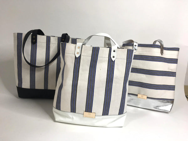 Pagne  tissé main, bleu indigo et ivoire, tissé au Burkina Faso, Mon Faso Dan Fani