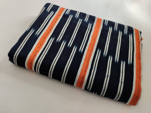 Pagne Baoulé tissé main, bleu indigo et ivoire, tissé en Côte d’Ivoire, Mon Faso Dan Fani