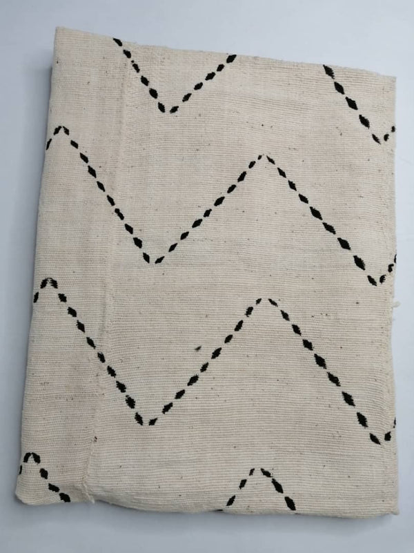 Pagne Bogolan tissé main, bleu indigo et ivoire, artisanal d’Afrique de l’Ouest, Mon Faso Dan Fani